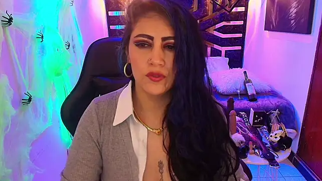 scarleth_blue's Webcam Show