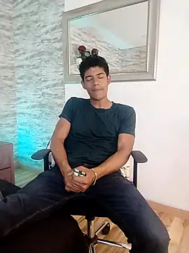 Webkamerová show Kyros_leonidas