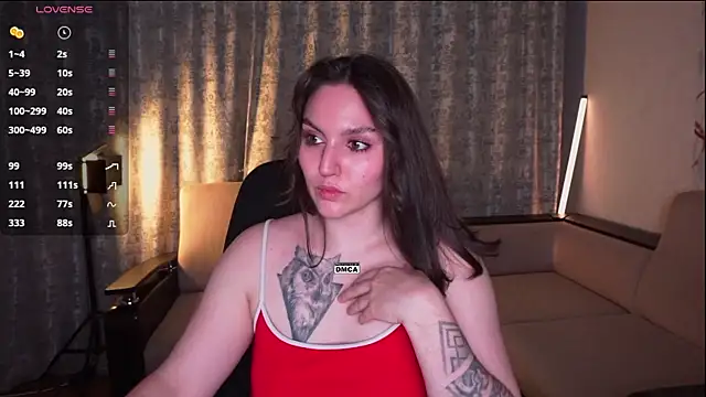 Chat +18 de Hoot_owl_cb ao vivo