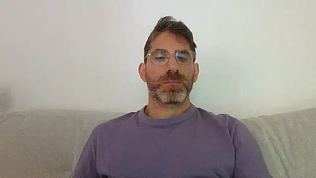 alcatraz009 Show in webcam