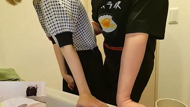 undo-busoku69 webkamerás műsora