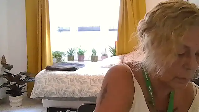 Webkamerová show belgianshantie