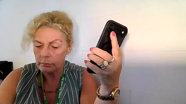 Show modela belgianshantie na web-kameri