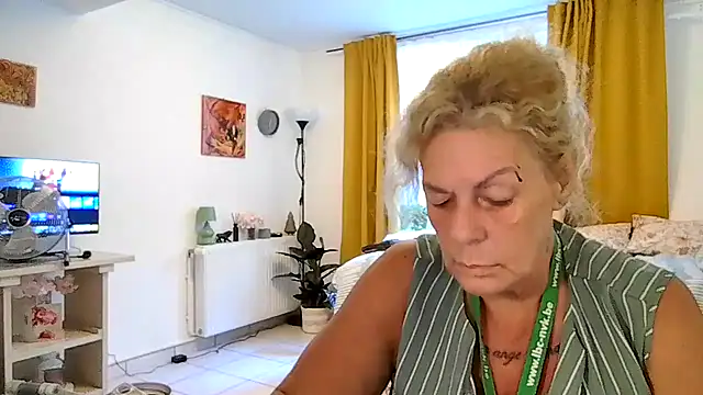 belgianshantien Live XXX chat