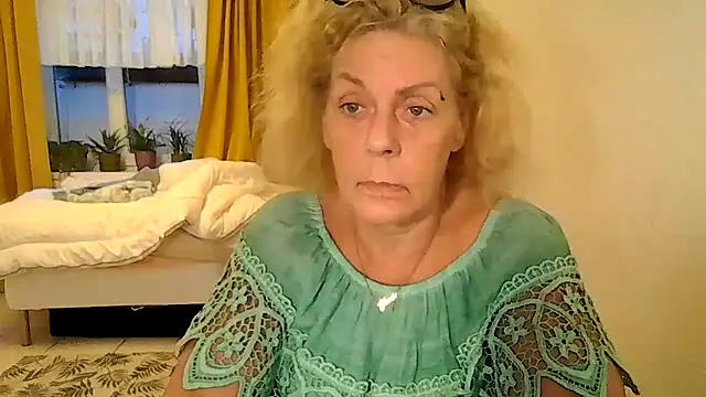 הופעת וובקאם של belgianshantie