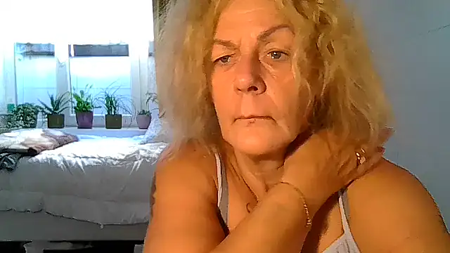 belgianshantie's Live XXX Chat