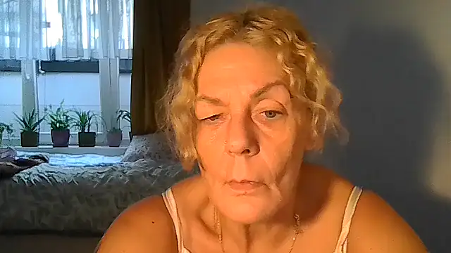 belgianshantie's Webcam Show