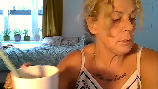 Chat +18 de belgianshantie ao vivo