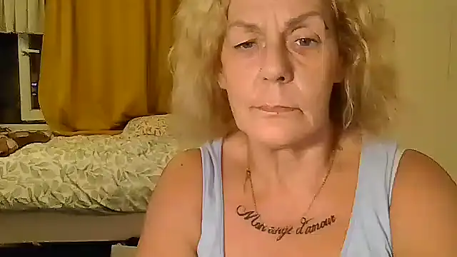belgianshantie Live XXX Chat