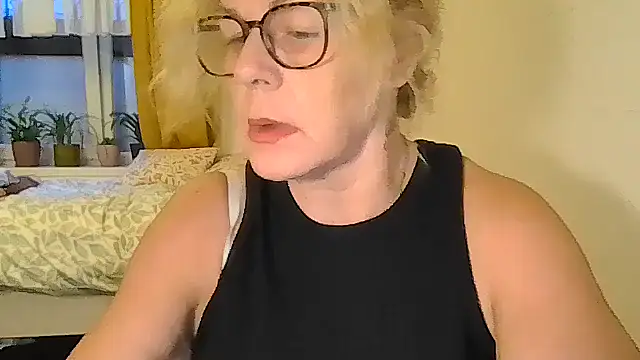 belgianshantie's Live XXX Chat