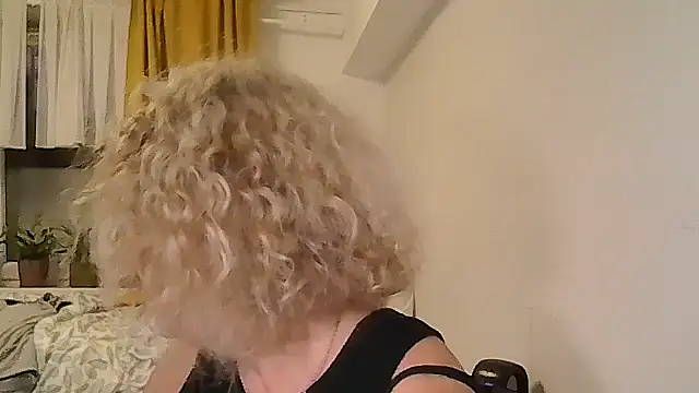 belgianshantie's Live XXX Chat