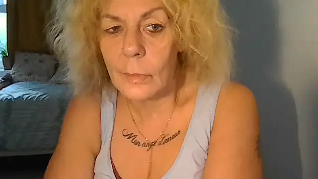 belgianshantie Chat XXX live