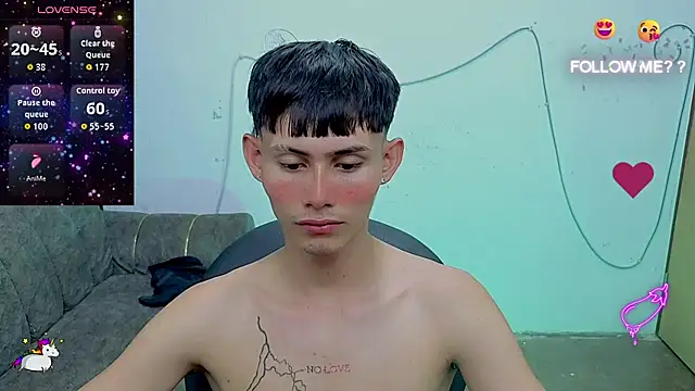 tanjiro_cute Show in webcam
