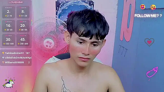 Show Webcam de tanjiro_cute