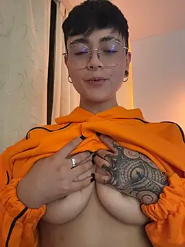 Chriss_gomez2 Adlı Modelin Web Kamerası Şovu