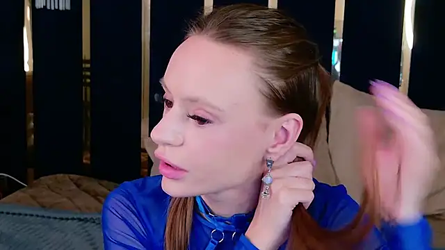 XXX chat uživo modela RebeccaMartons