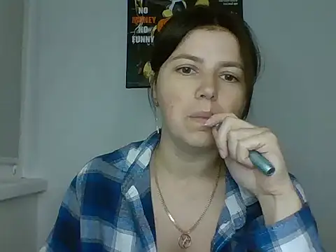 Chat +18 de Naughty_Nata ao vivo