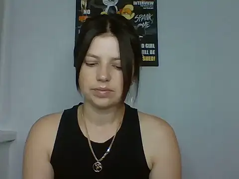Chat +18 de Naughty_Nata ao vivo