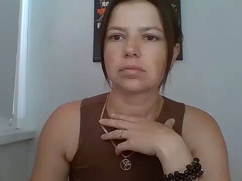 Naughty_Nata – Naživo XXX chat