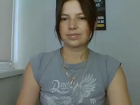 Naughty_Nata Adlı Modelin Canlı XXX Sohbeti