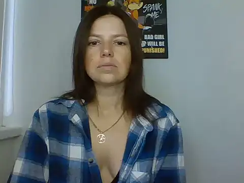 XXX chat uživo modela Naughty_Nata