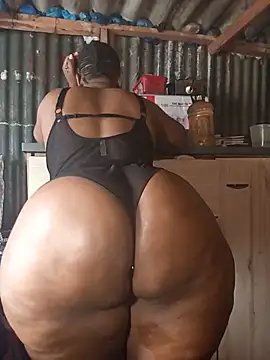curvyloneah75 Pertunjukan Webcam