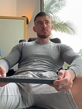 DimitriSullivan_ – webcam-show
