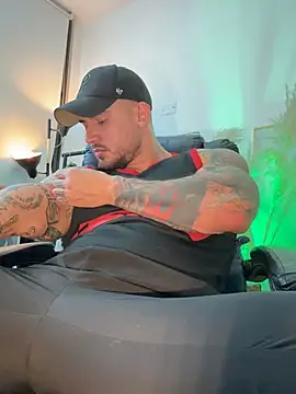 DimitriSullivan_ webkamerás műsora