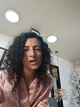 AriannaRussell_ 现场XXX聊天