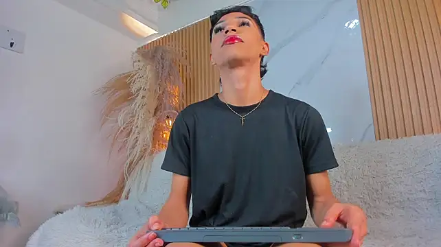im_sebaslopez 在線直播表演