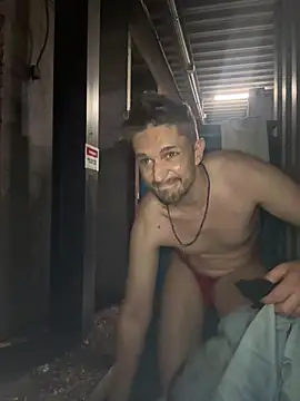 Pokazy przed kamerką – DickBoy_Magic69