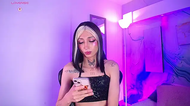 Webkamerová show Aniie_Doll