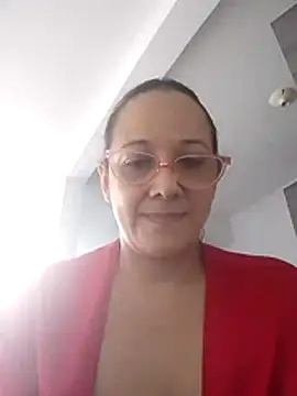 nicolle_milf1978のライブXXXチャット