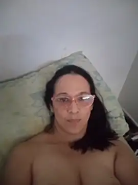 nicolle_milf1978 Adlı Modelin Canlı XXX Sohbeti