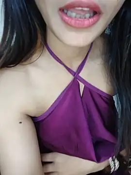 xpihu's Live XXX Chat