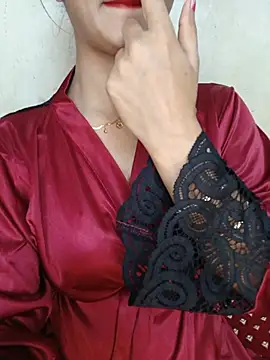 xpihu Show in webcam