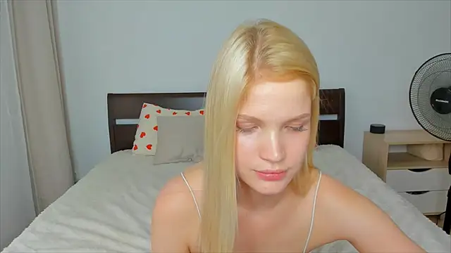 Chatroom XXX en direct de Xloe_Queen