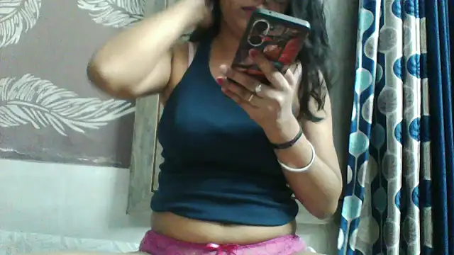 shalini_fire live XXX chat