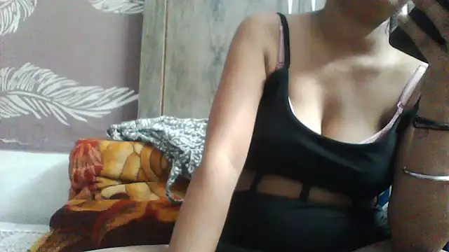 shalini_fire Live XXX-Chat