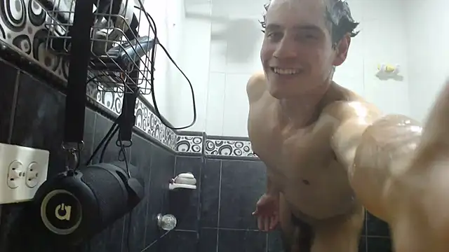 andrestorres20's Webcam Show