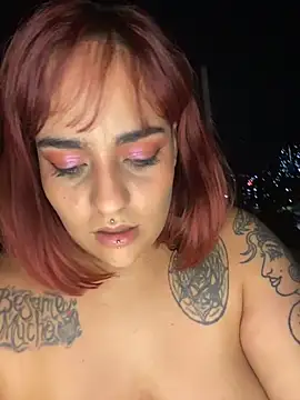 Webkamerová show name_less_lulu