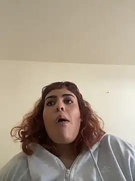 name_less_lulu Cameră chat live