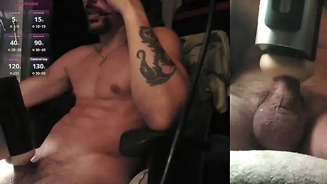 A_Shy_French_Guy Show Webcam