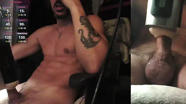 A_Shy_French_Guy Pertunjukan Webcam