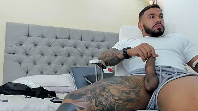 bruno_miller_ 网络视讯表演