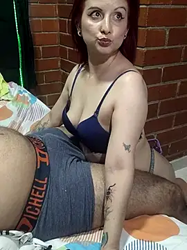 Chatroom XXX en direct de natha_n_andy_anki