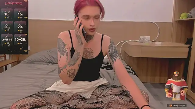 הופעת וובקאם של Simona_Rain