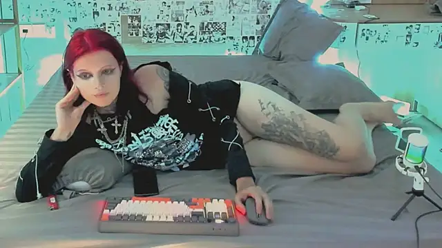 Simona_Rain Webcam Show