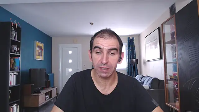 Samir_44200 Adlı Modelin Canlı XXX Sohbeti