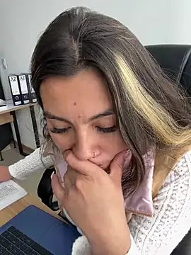 LIZ-06_'s Webcam Show